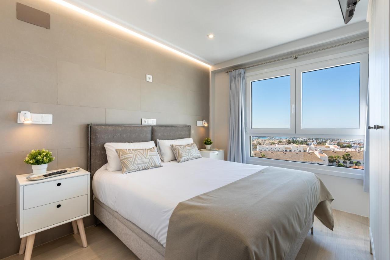 Wintowinrentals Apartamento Suite En Ocean House Torremolinos Exterior photo